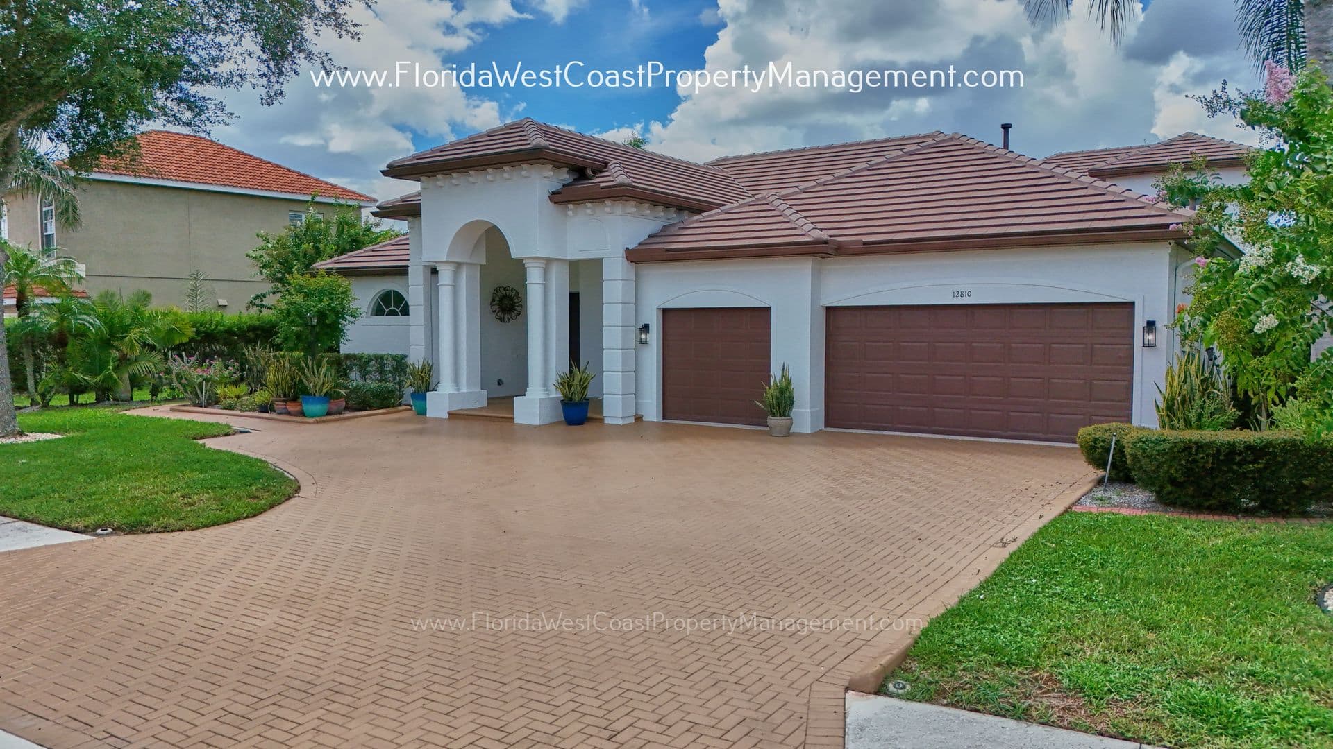 Bradenton House: 12810 Daisy Pl