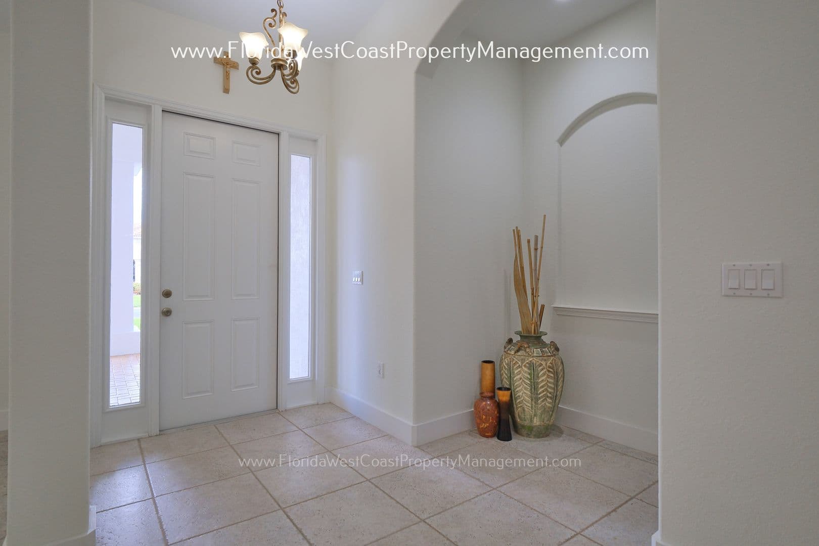 Bradenton House: 12810 Daisy Pl