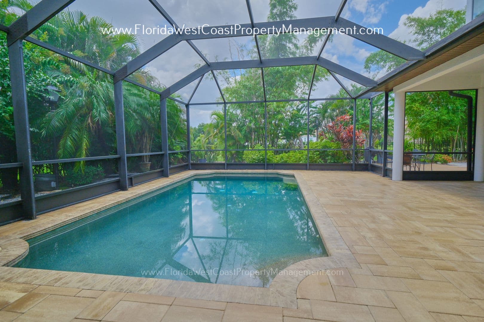 Bradenton House: 12810 Daisy Pl