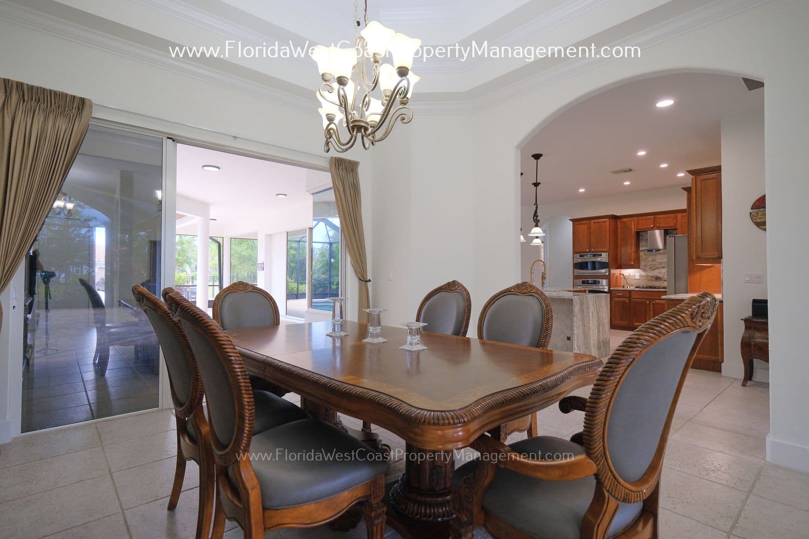 Bradenton House: 12810 Daisy Pl