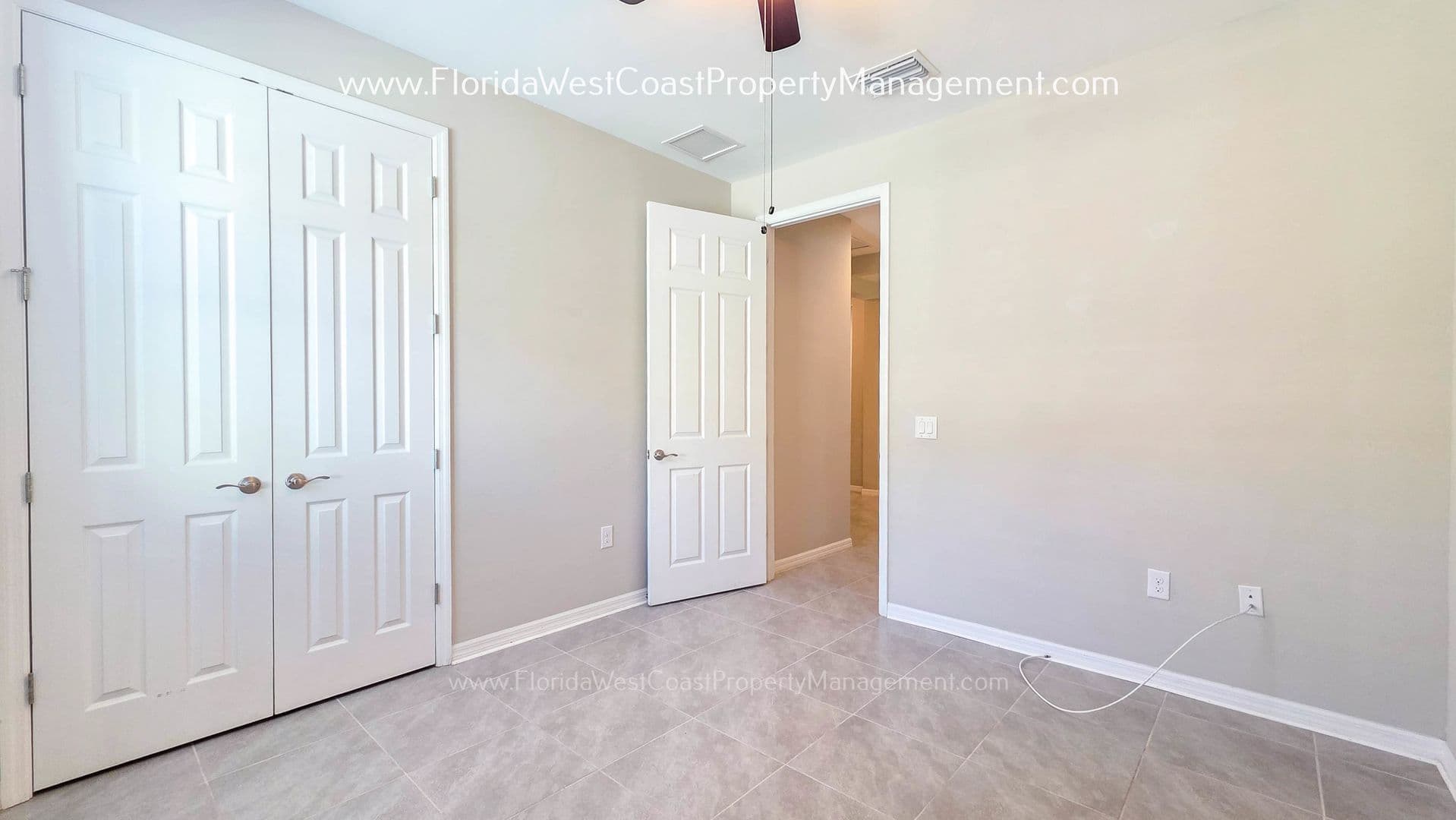 Venice House: 11960 Blazing Star Dr