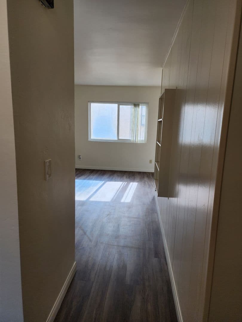 San Diego Apartment: 4881 70th Street
