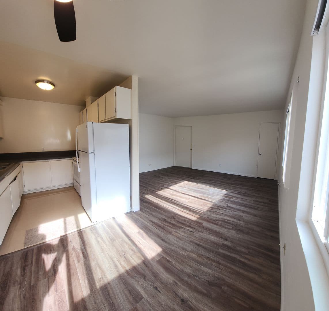 San Diego Apartment: 4881 70th Street