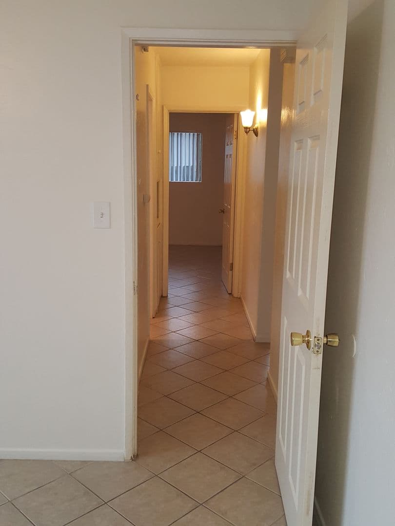La Mesa Apartment: 4434-4442 Rosebud Lane A-D