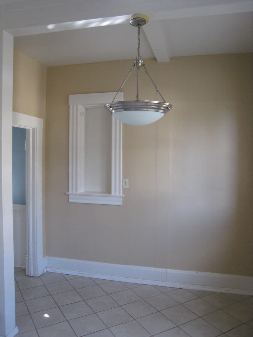 San Diego Apartment: 2542-2552 A Street
