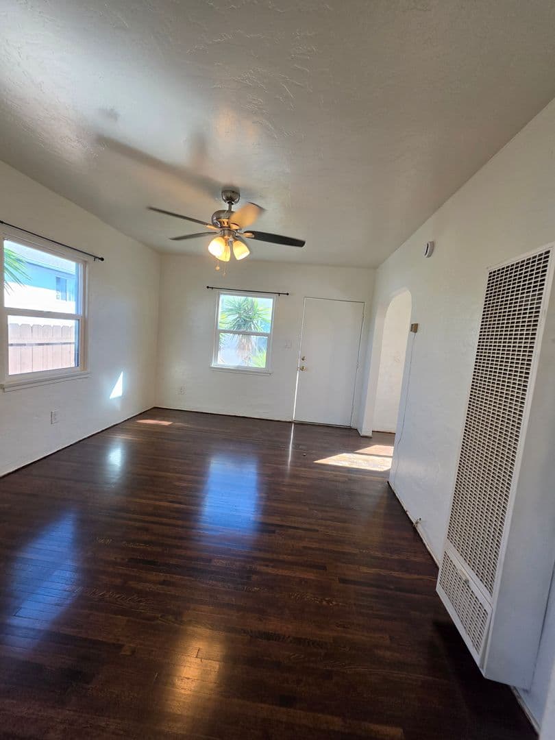 San Diego Apartment: 4366-4378 Maple Street