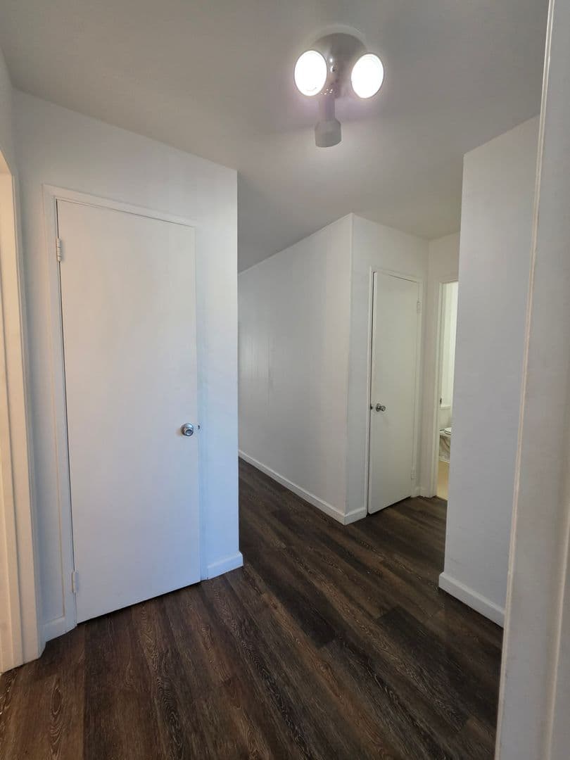 San Diego Apartment: 4881 70th Street