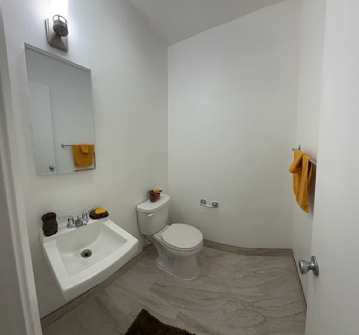 San Diego Apartment: 4881 70th Street