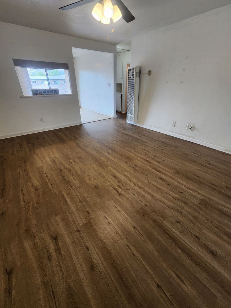 La Mesa Apartment: 4434-4442 Rosebud Lane A-D