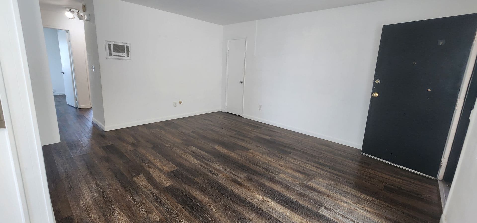 San Diego Apartment: 4881 70th Street