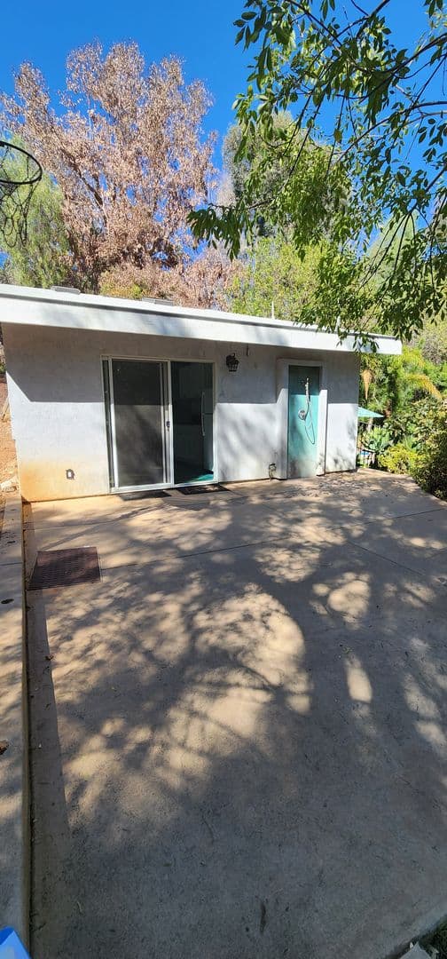 La Mesa Apartment: 3874 American Avenue