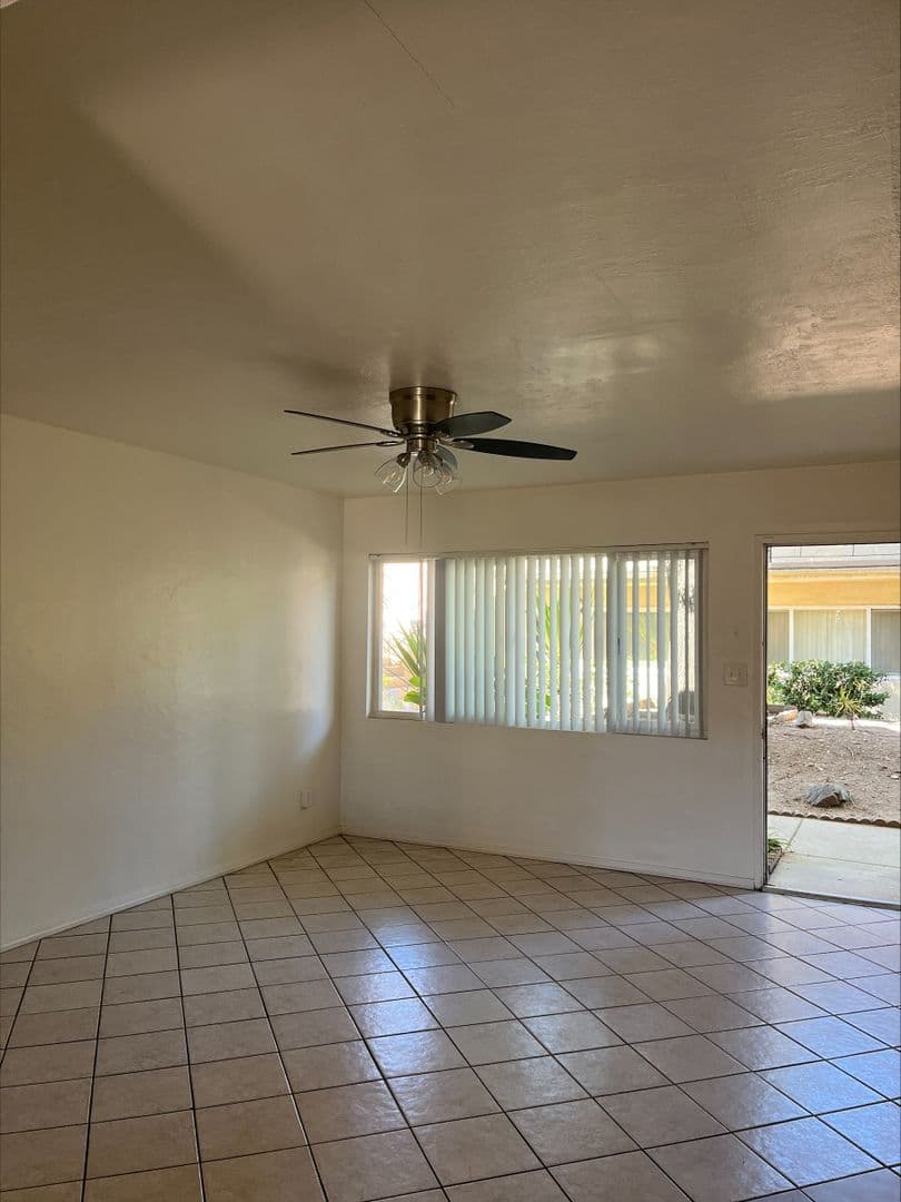 La Mesa Apartment: 4434-4442 Rosebud Lane A-D