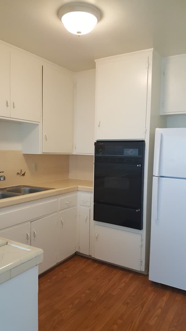 La Mesa Apartment: 4453-55 Rosebud Lane