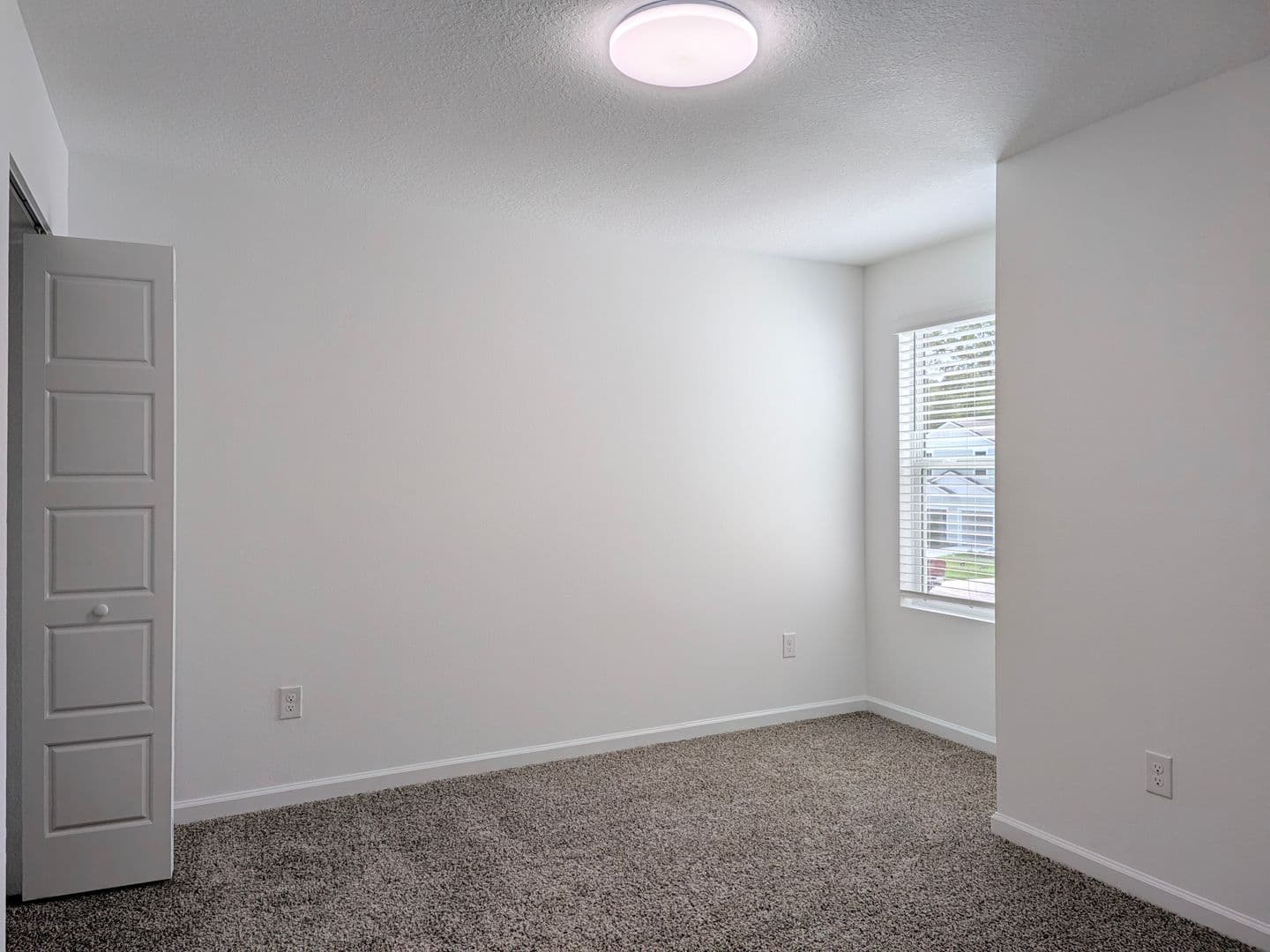 Jacksonville Townhome: 3202 Schoolmarm St