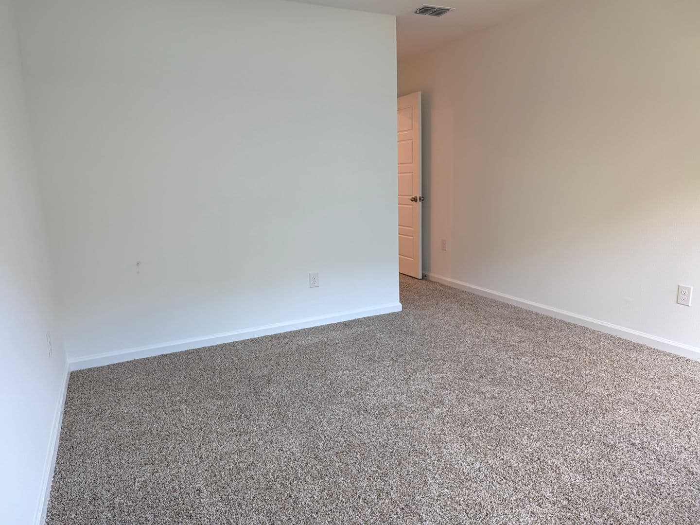 Jacksonville Townhome: 3202 Schoolmarm St