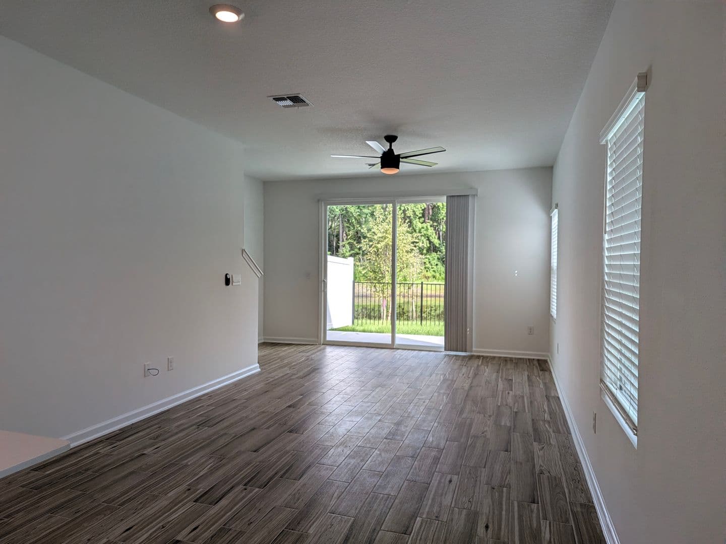 Jacksonville Townhome: 3202 Schoolmarm St
