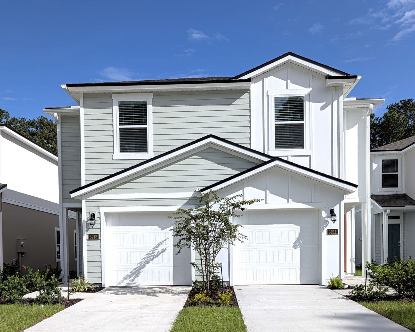 Jacksonville Townhome: 3237 Schoolmarm St