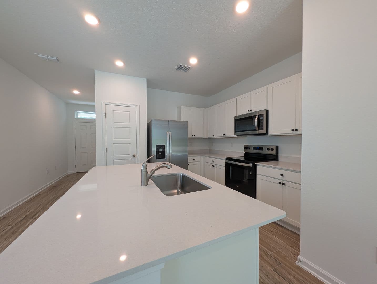 Jacksonville Townhome: 3204 Schoolmarm St