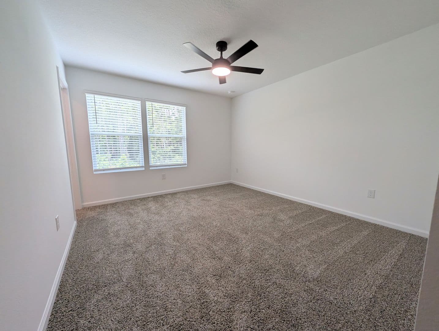 Jacksonville Townhome: 3204 Schoolmarm St