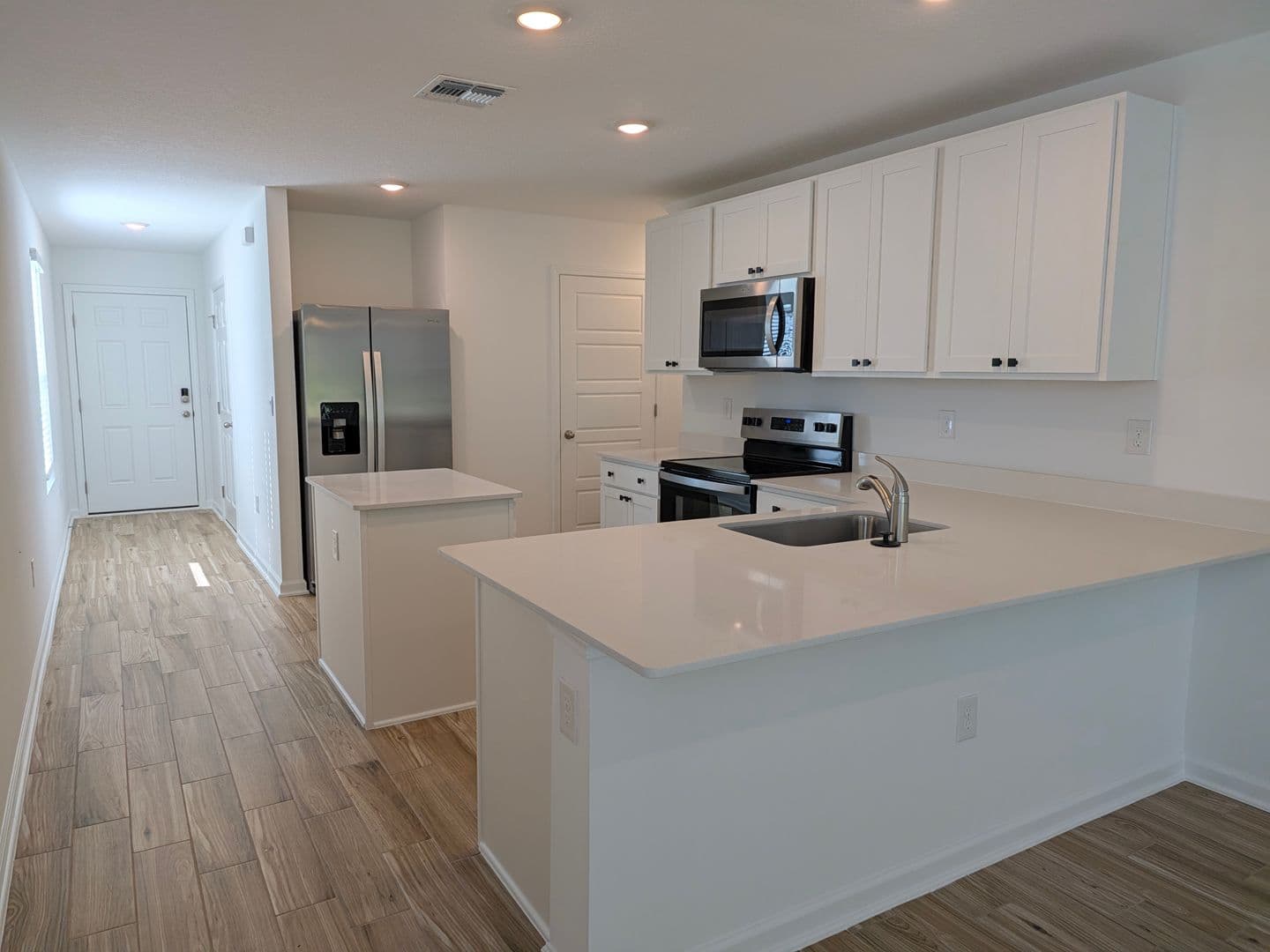 Jacksonville Townhome: 3213 Schoolmarm St