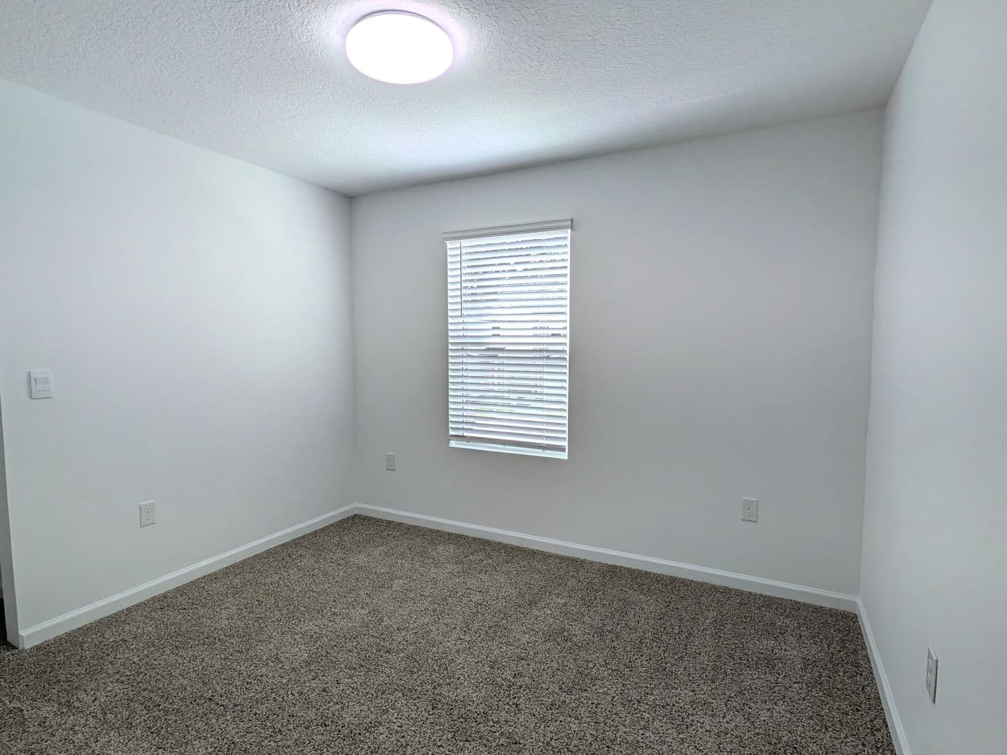 Jacksonville Townhome: 3227 Schoolmarm St