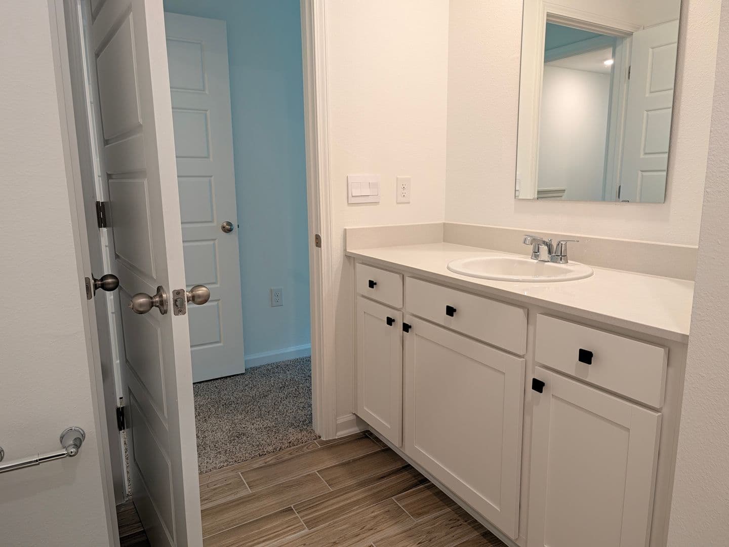 Jacksonville Townhome: 3202 Schoolmarm St