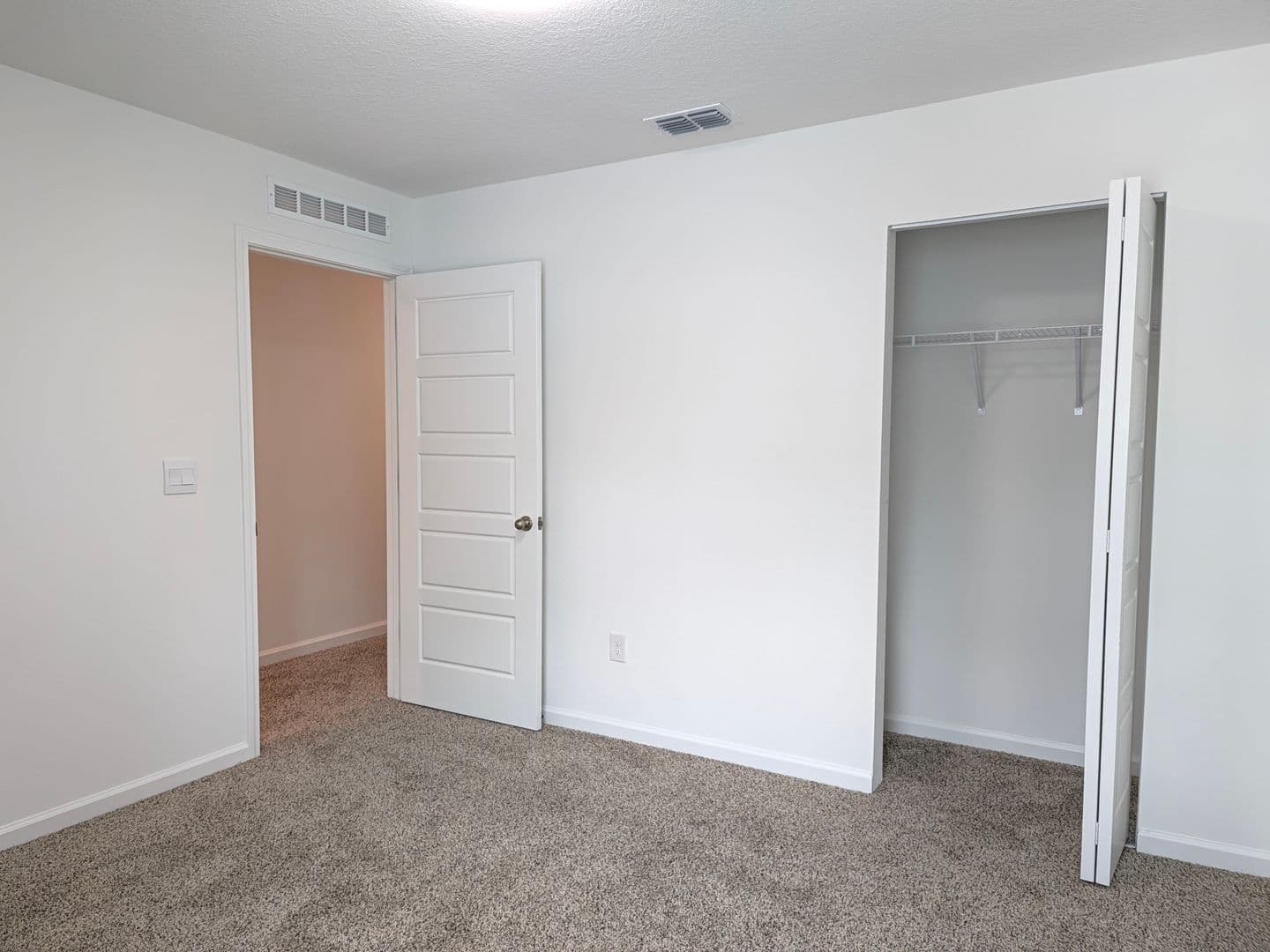 Jacksonville Townhome: 3202 Schoolmarm St