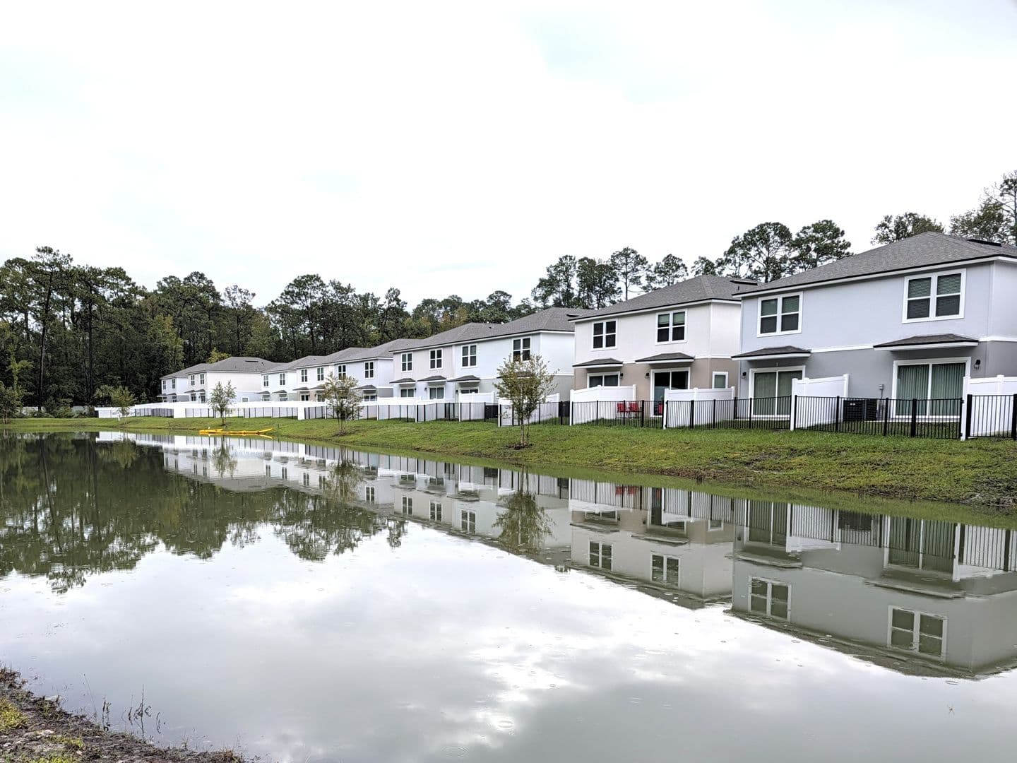 Jacksonville Townhome: 3210 Schoolmarm St