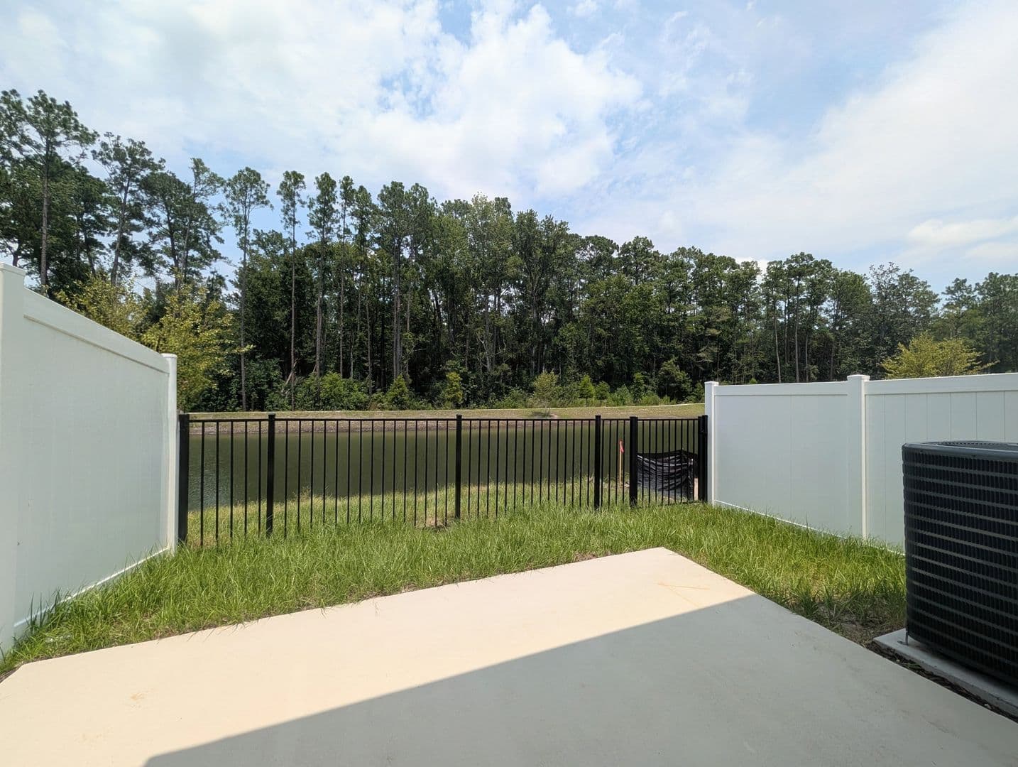 Jacksonville Townhome: 3210 Schoolmarm St