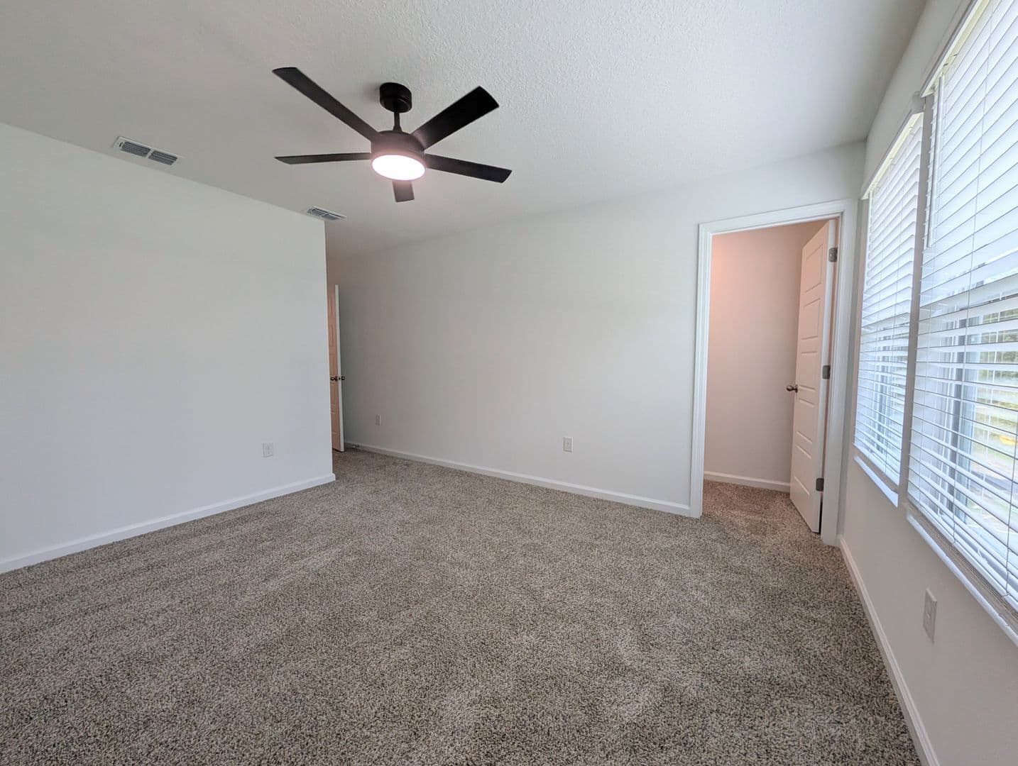 Jacksonville Townhome: 3210 Schoolmarm St