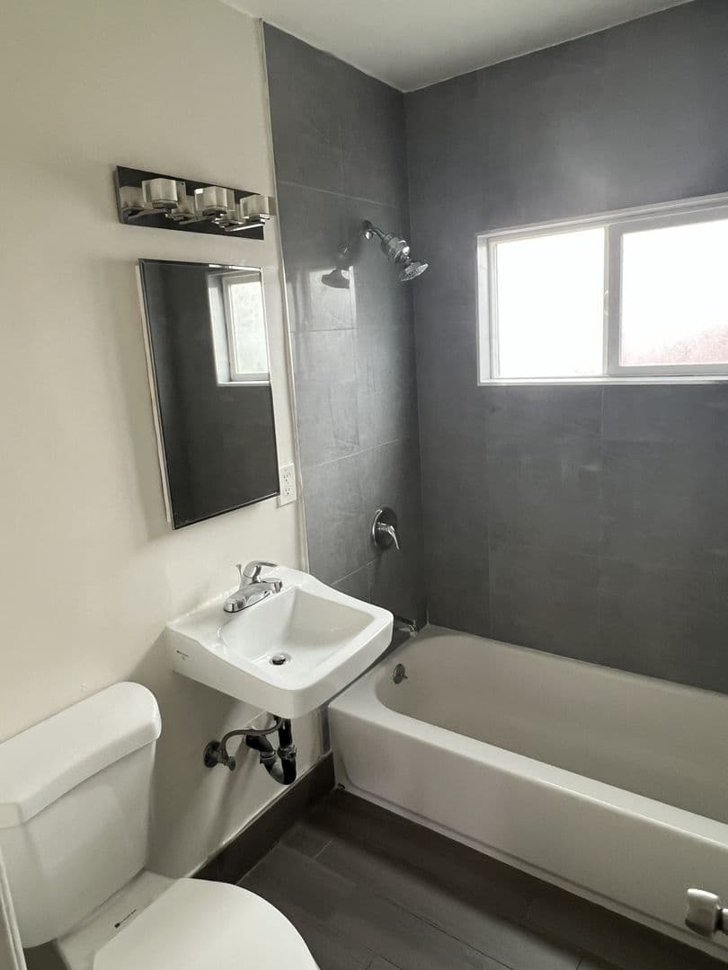 TEMPLE CITY Apartment: 5500-5526 ROSEMEAD BLVD.