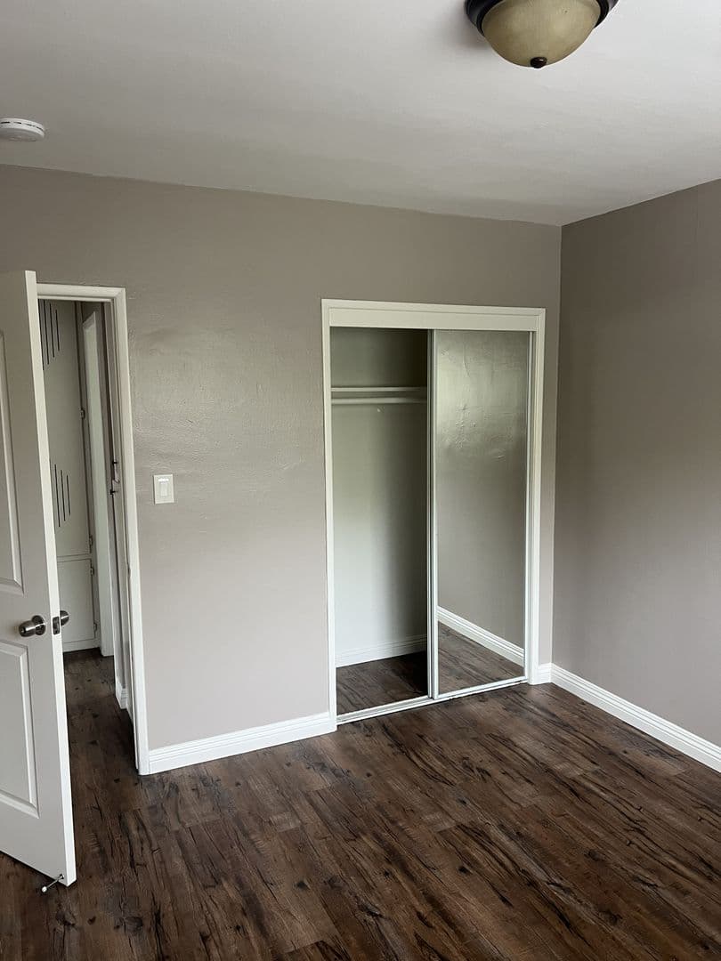 TEMPLE CITY Apartment: 5500-5526 ROSEMEAD BLVD.