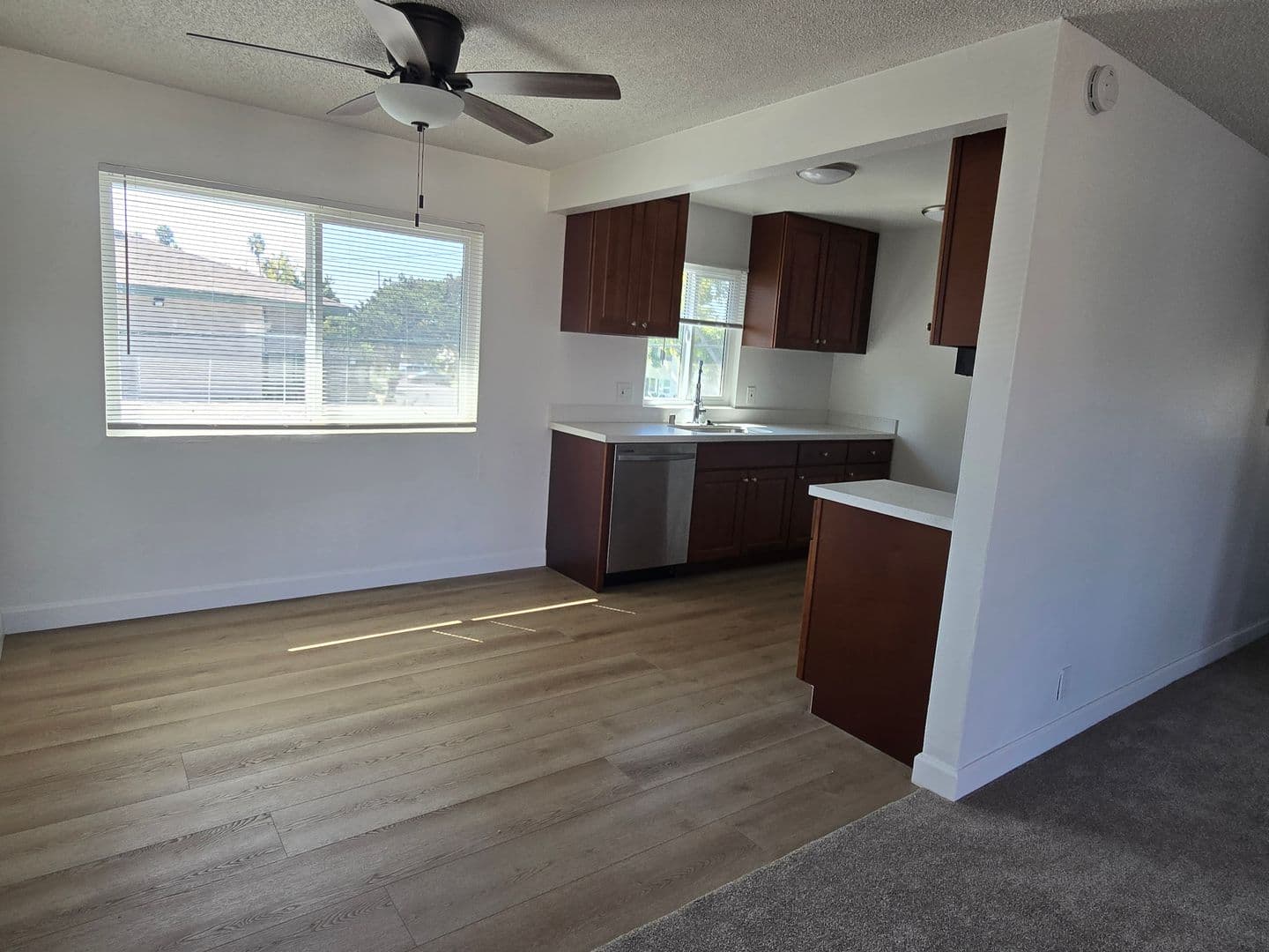 ANAHEIM Apartment: 2650 E. PARK LN