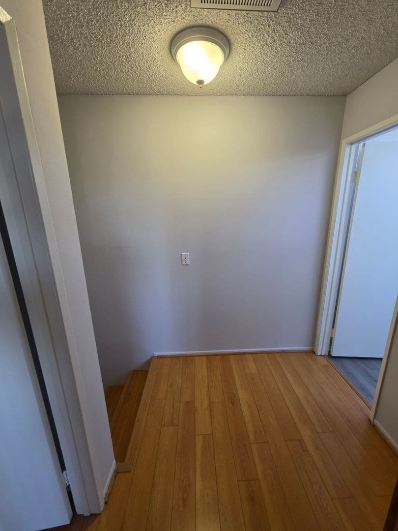 SAN GABRIEL Apartment: 927 S. CHARLOTTE AVE.