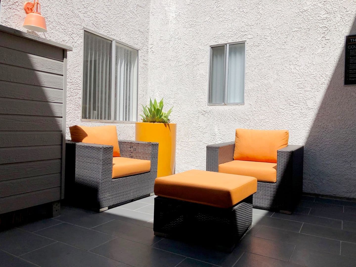 VALLEY VILLAGE Apartment: 5400 RADFORD AVE.