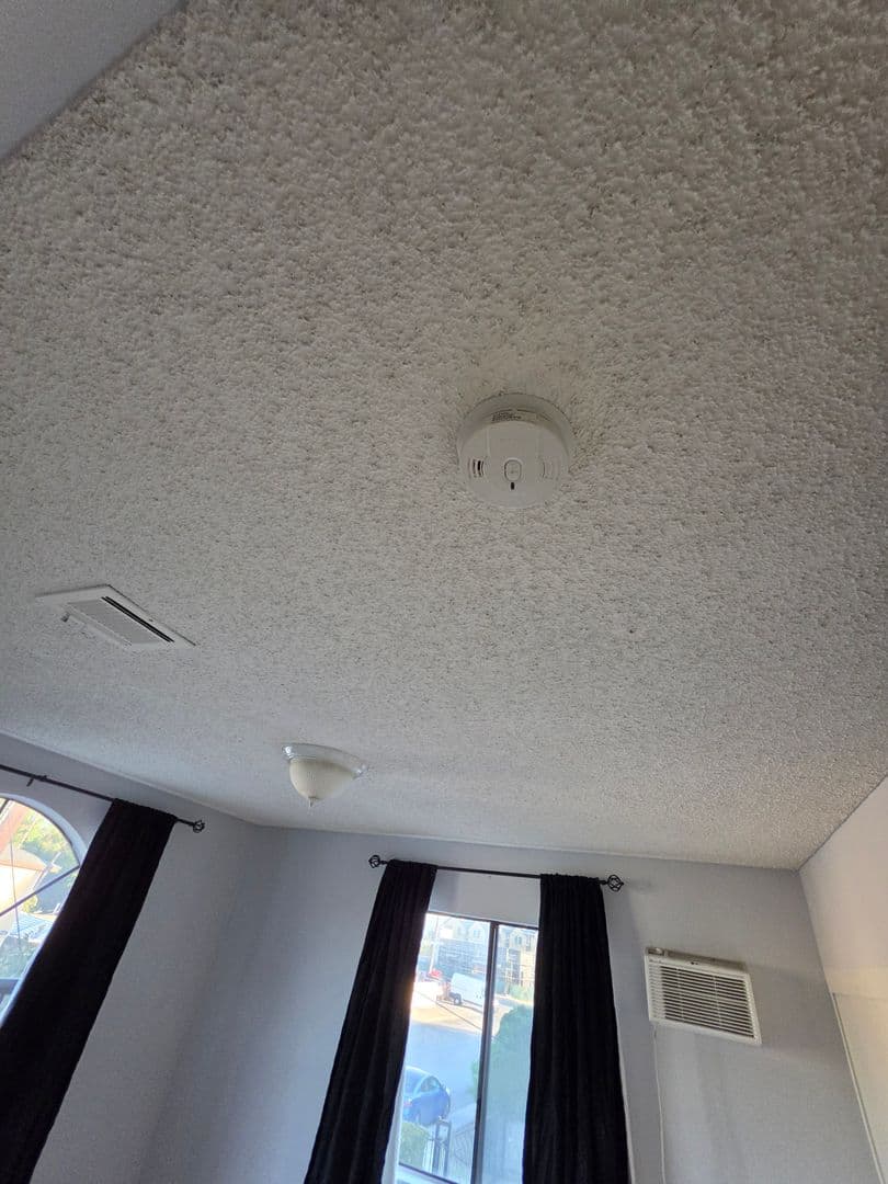 SAN GABRIEL Apartment: 927 S. CHARLOTTE AVE.