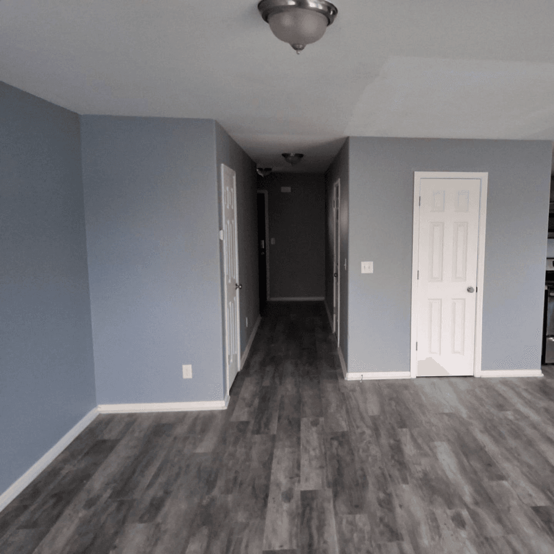 Watford City House: 3306 10th Ave NE