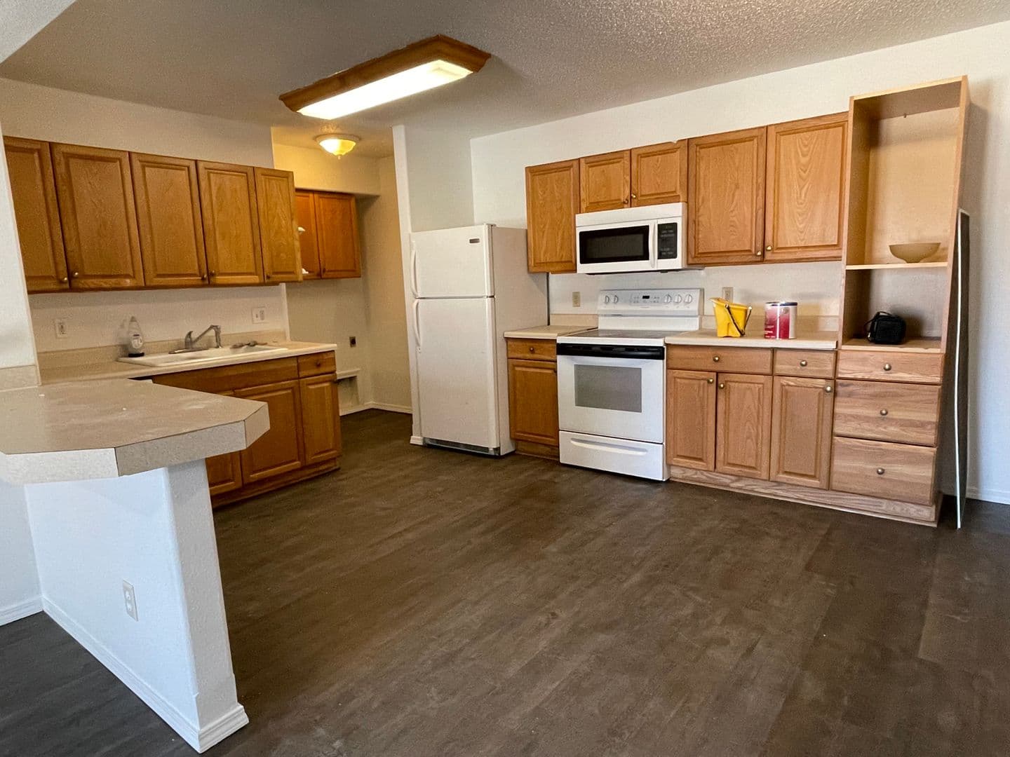 Williston Apartment: 1806 7th Ave East