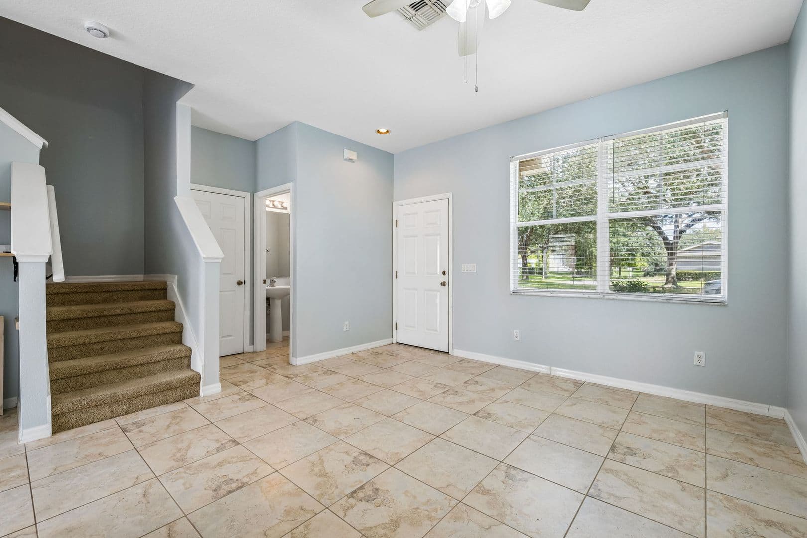 Windermere Townhome: 12740 Langstaff Dr
