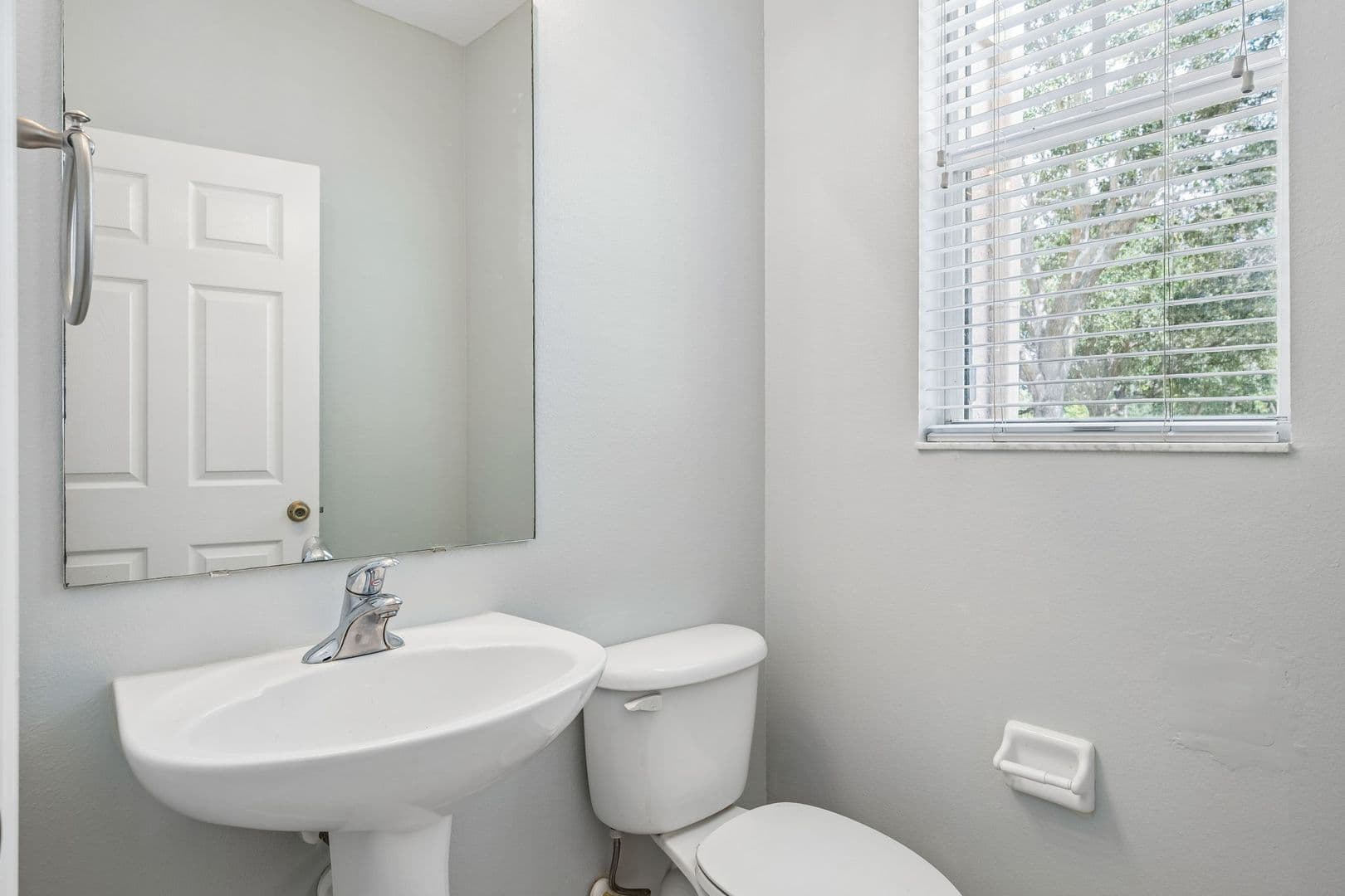 Windermere Townhome: 12740 Langstaff Dr