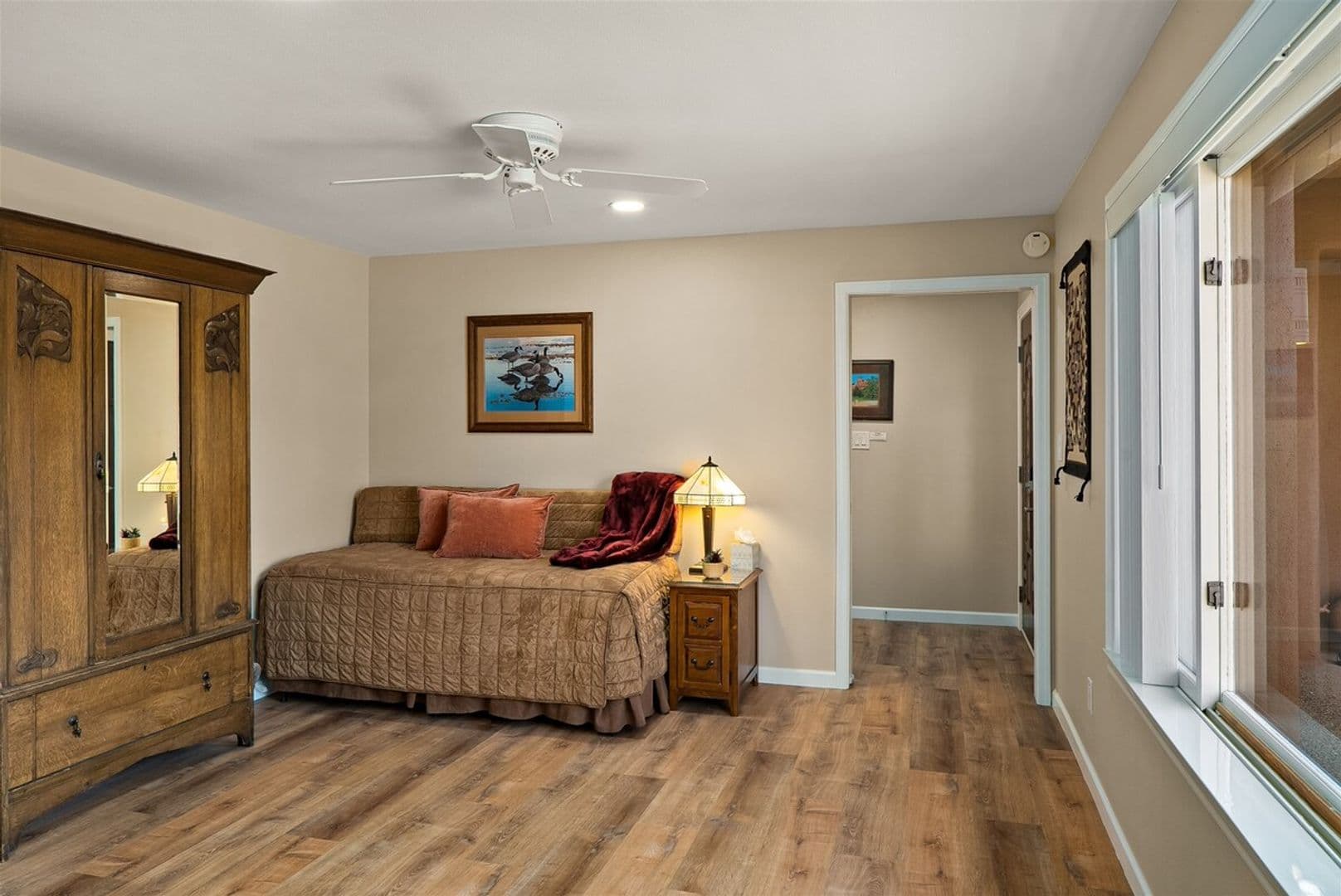 Sedona House: 25 Union Drive