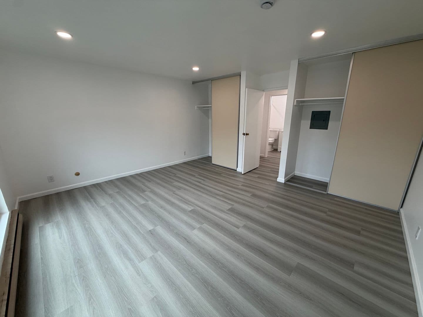 San Mateo Apartment: 1320 Palos Verdes Drive