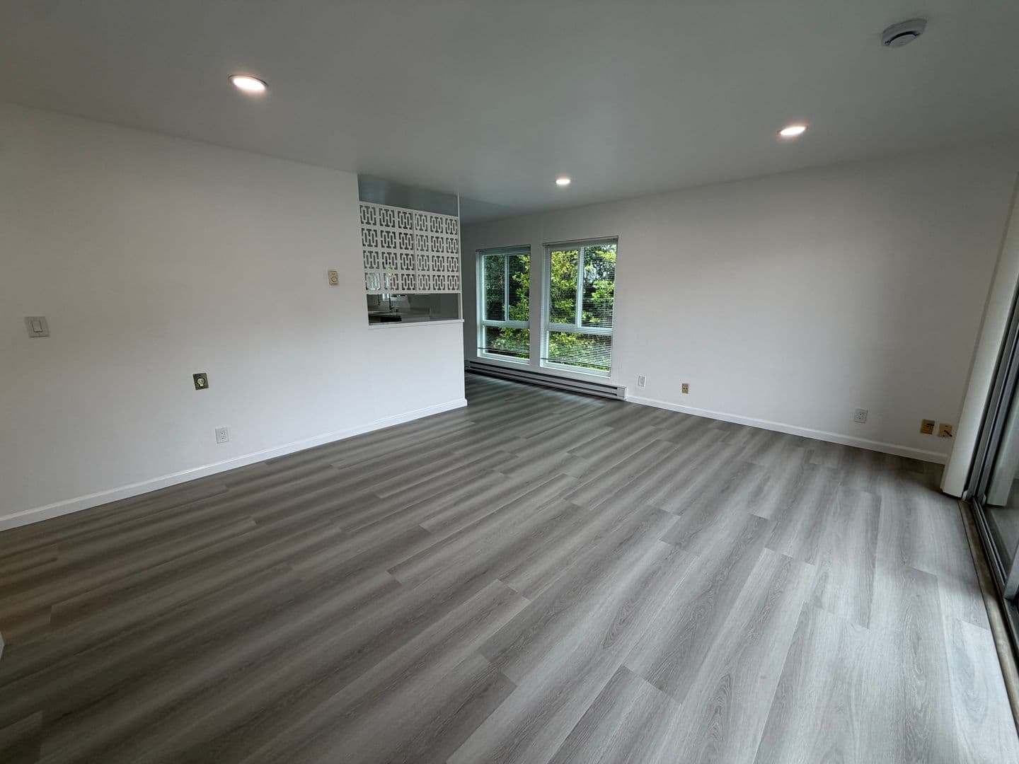 San Mateo Apartment: 1320 Palos Verdes Drive
