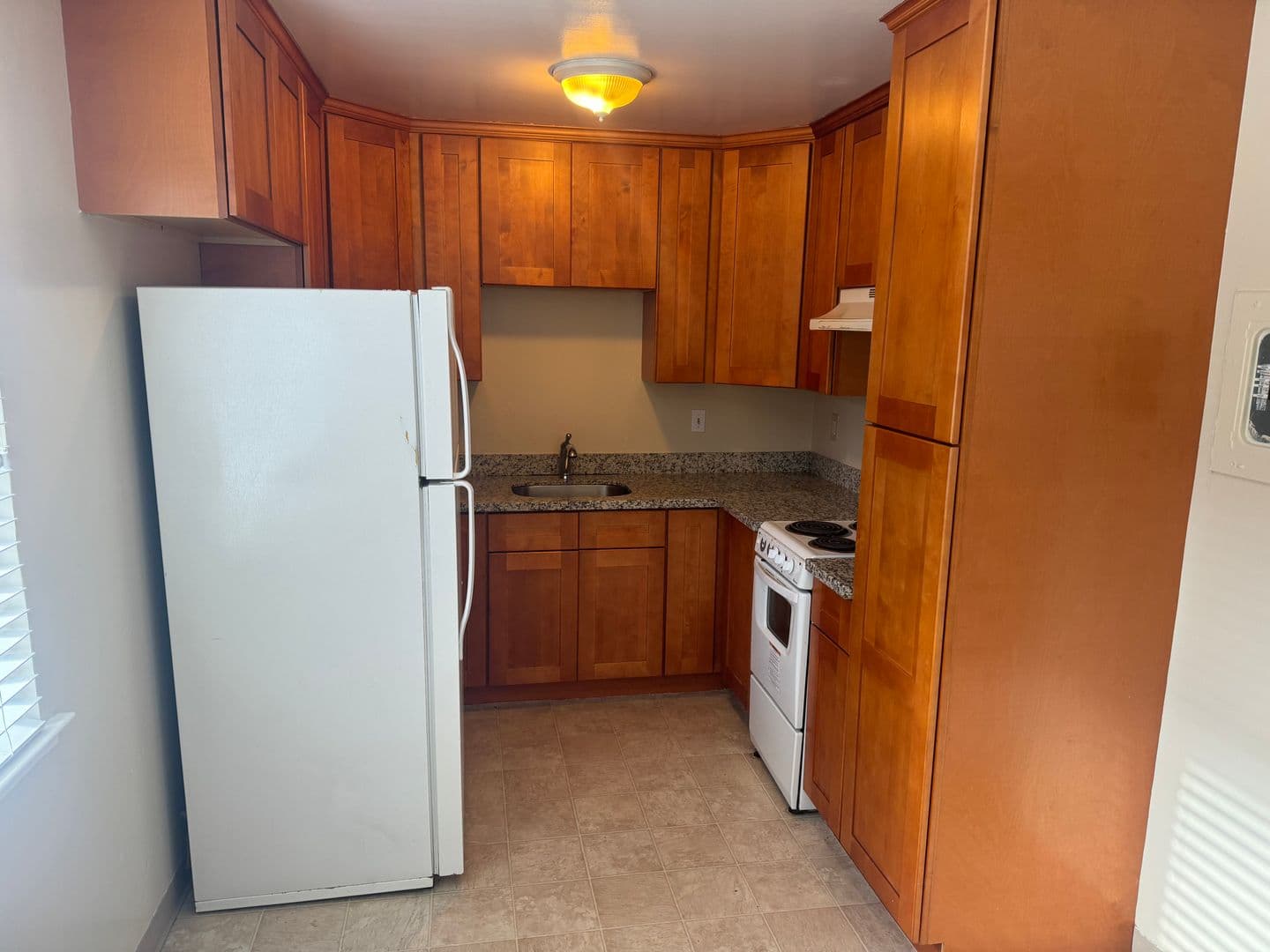 San Jose Apartment: 5748 Via Monte Drive