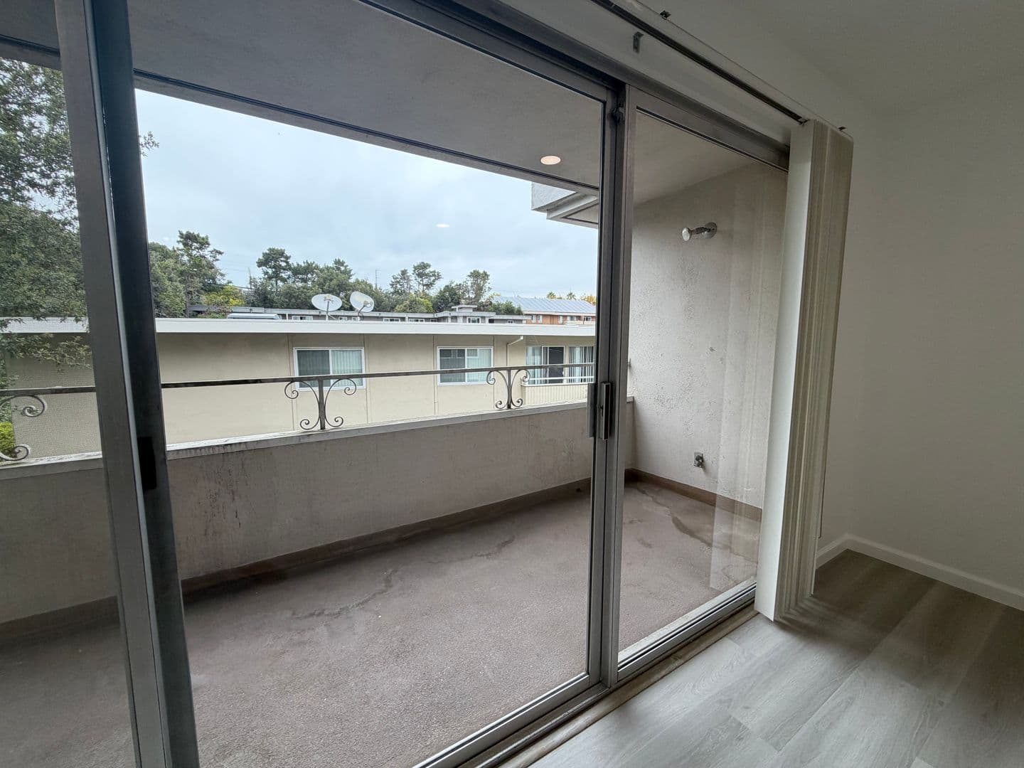 San Mateo Apartment: 1320 Palos Verdes Drive