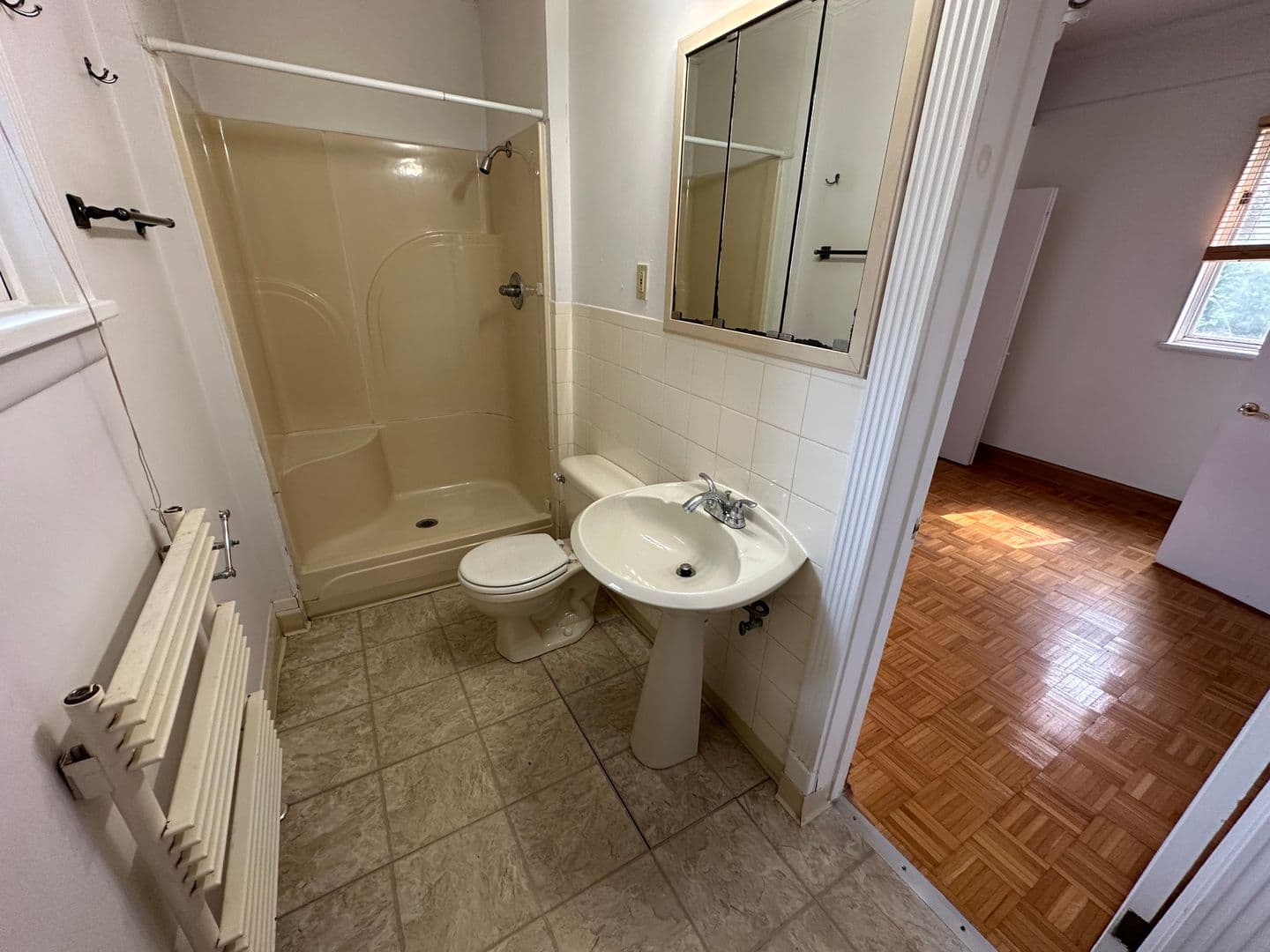 Pittsburgh Apartment: 4721 Maripoe Street