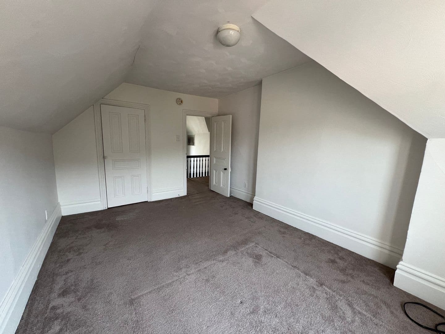 Pittsburgh Apartment: 4707 Maripoe Street
