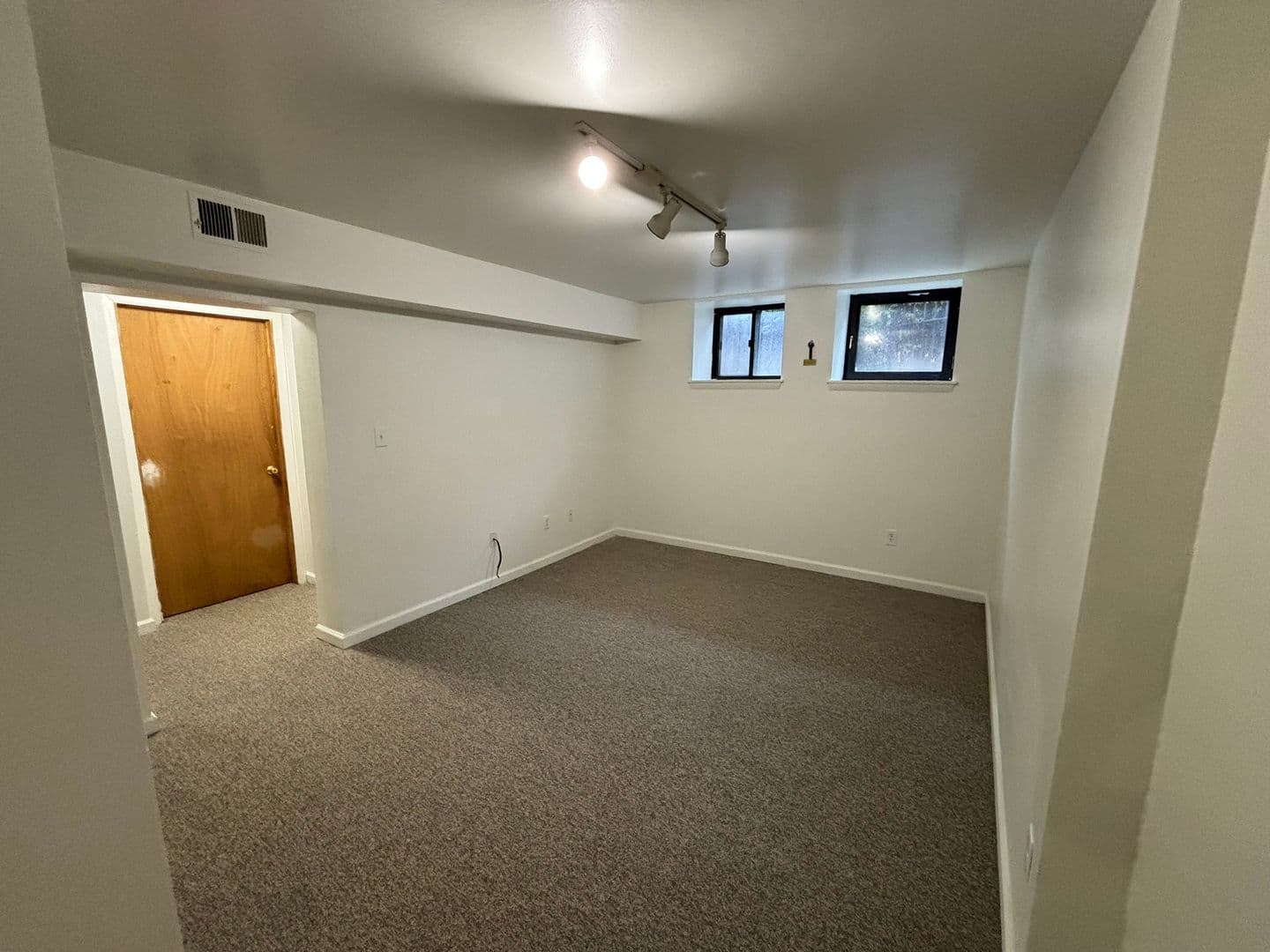 Pittsburgh Apartment: 732-734 S. Millvale Avenue