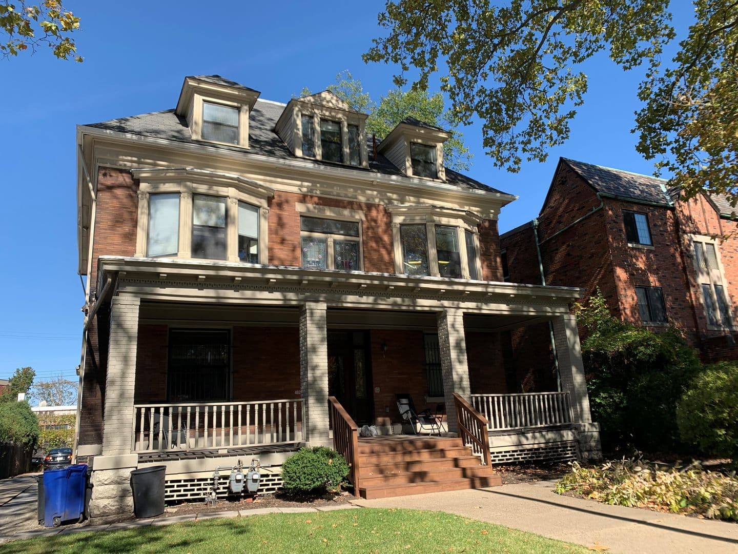 Pittsburgh Apartment: 4821 Centre Avenue
