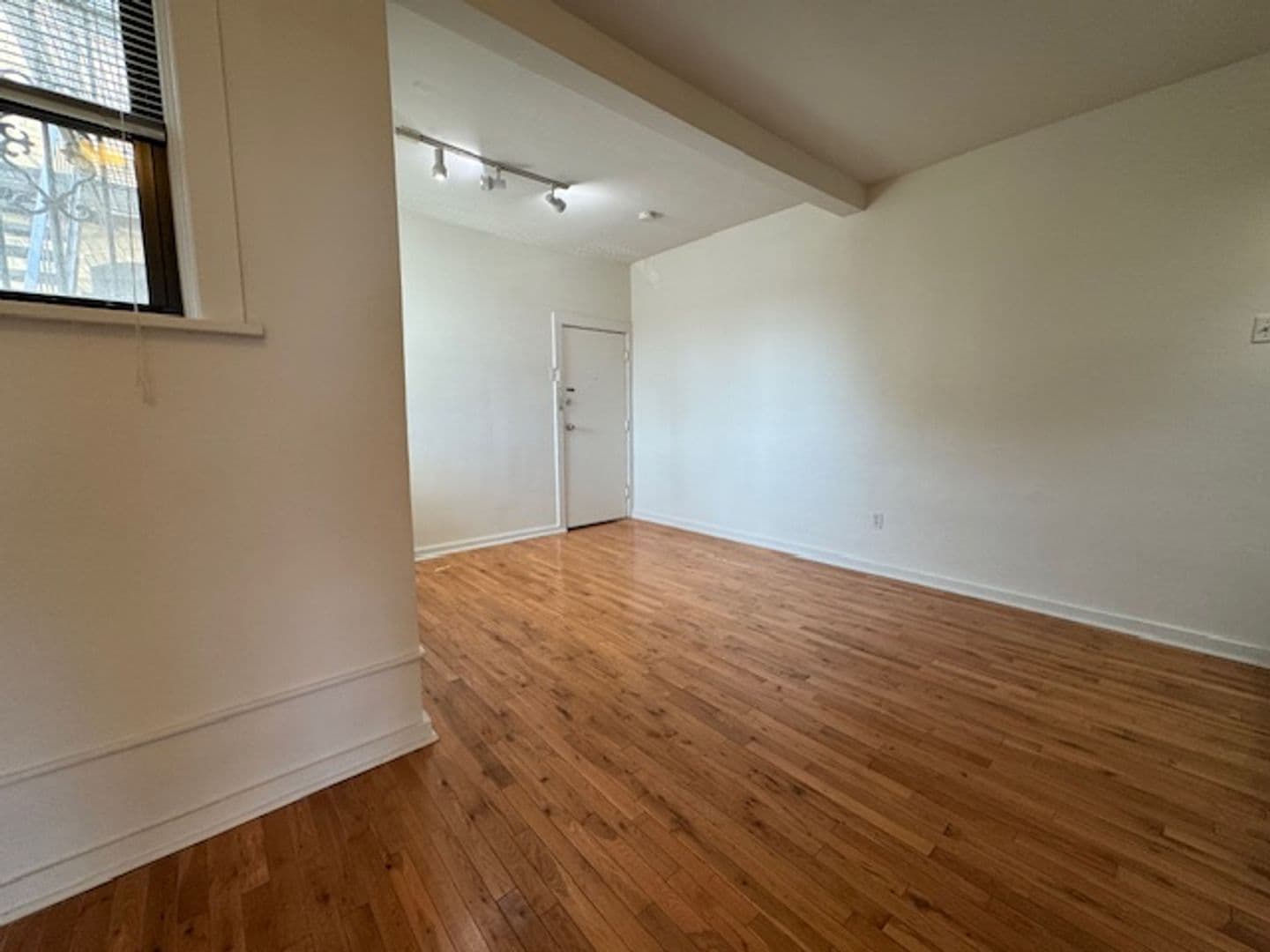 Pittsburgh Apartment: 3530 Louisa Street
